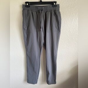Magellan Outdoors Womens Gray Joggers Small